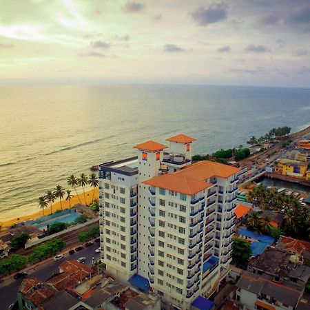 Global Towers Hotel & Apartments Colombo Exterior photo