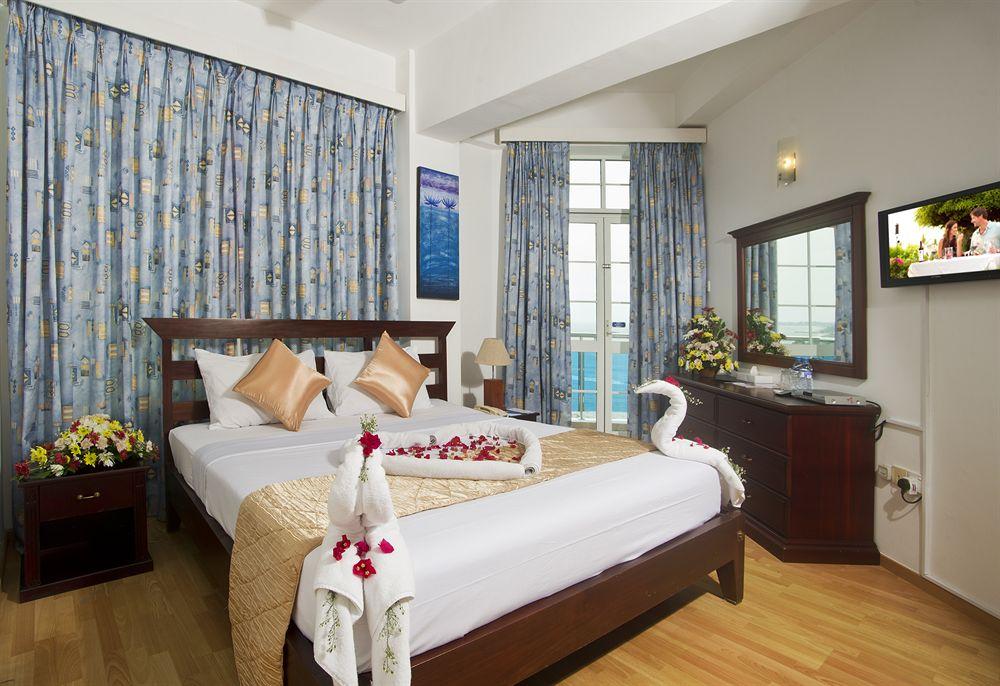 Global Towers Hotel & Apartments Colombo Exterior photo