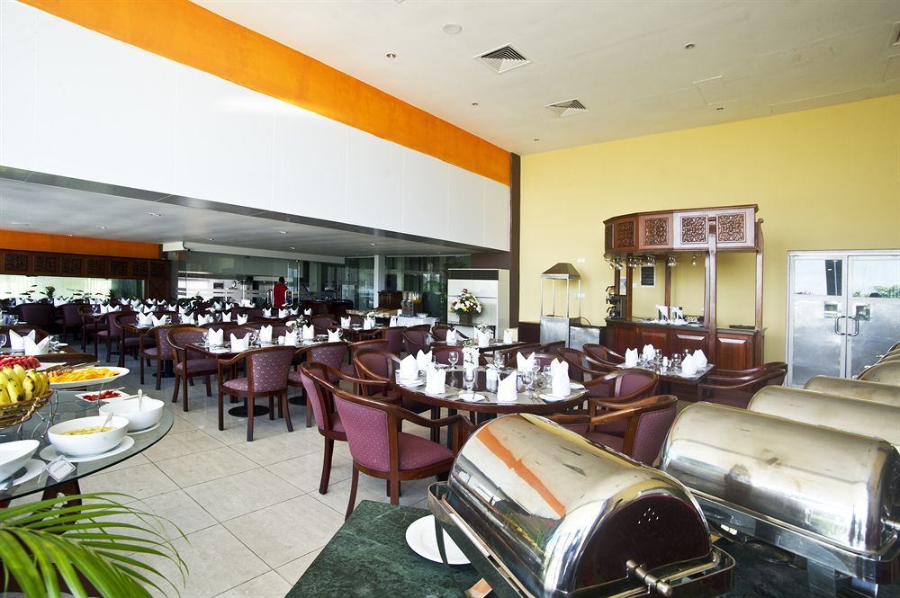 Global Towers Hotel & Apartments Colombo Exterior photo